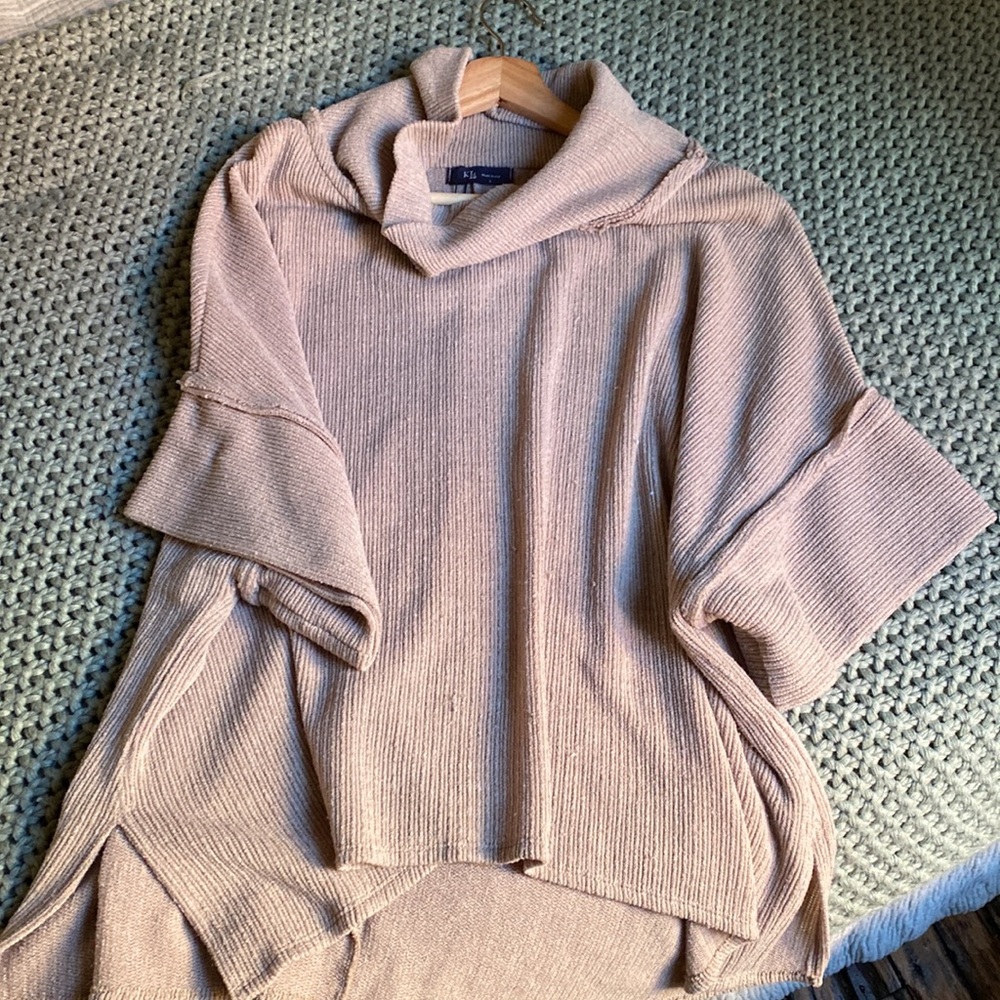 Turtle neck - Picture 4 of 4